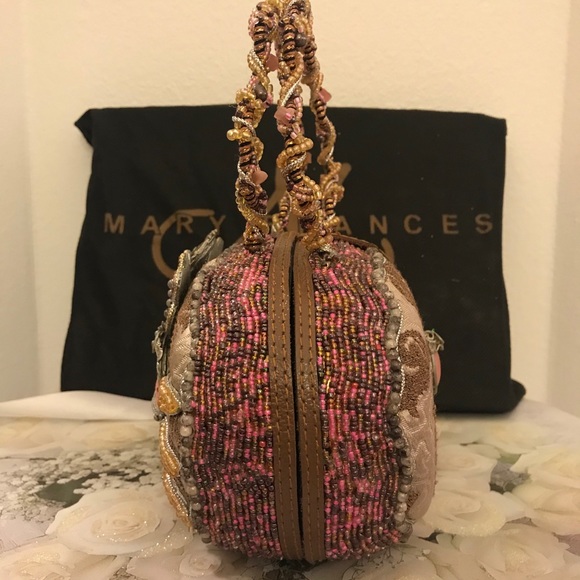 Mary Frances Vintage Bag - Picture 9 of 16